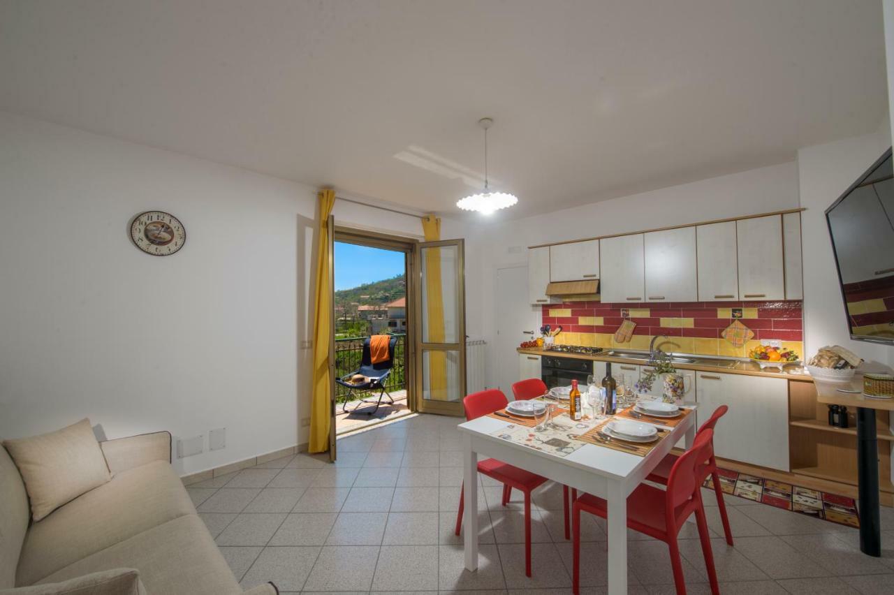 Al Cortile Di Nonno Luigi Vila Agerola Exterior foto
